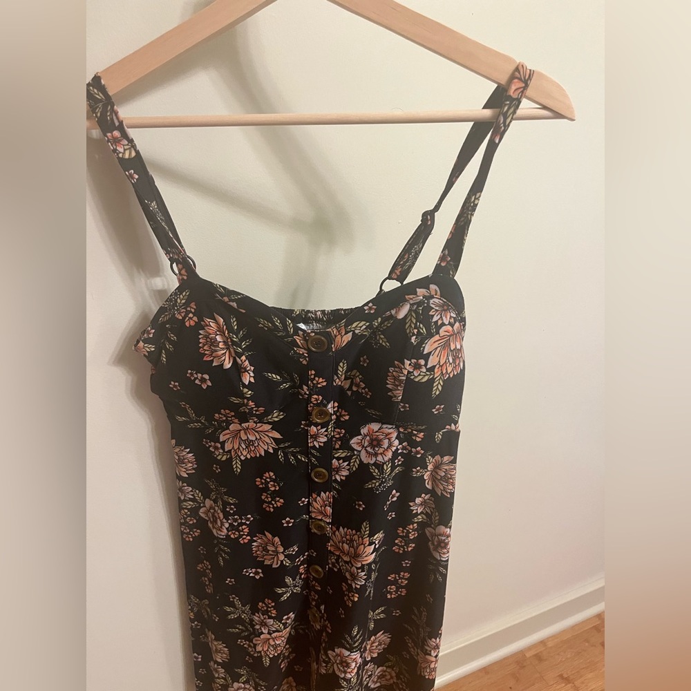 NO BOUNDARIES FLORAL DRESS